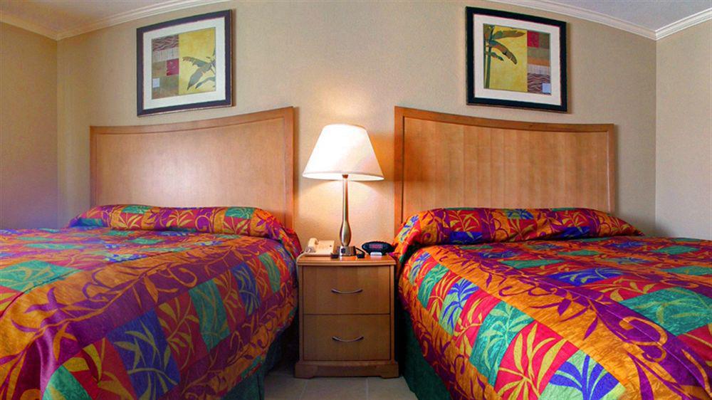 Sunset Beach Inn Sanibel Exterior photo